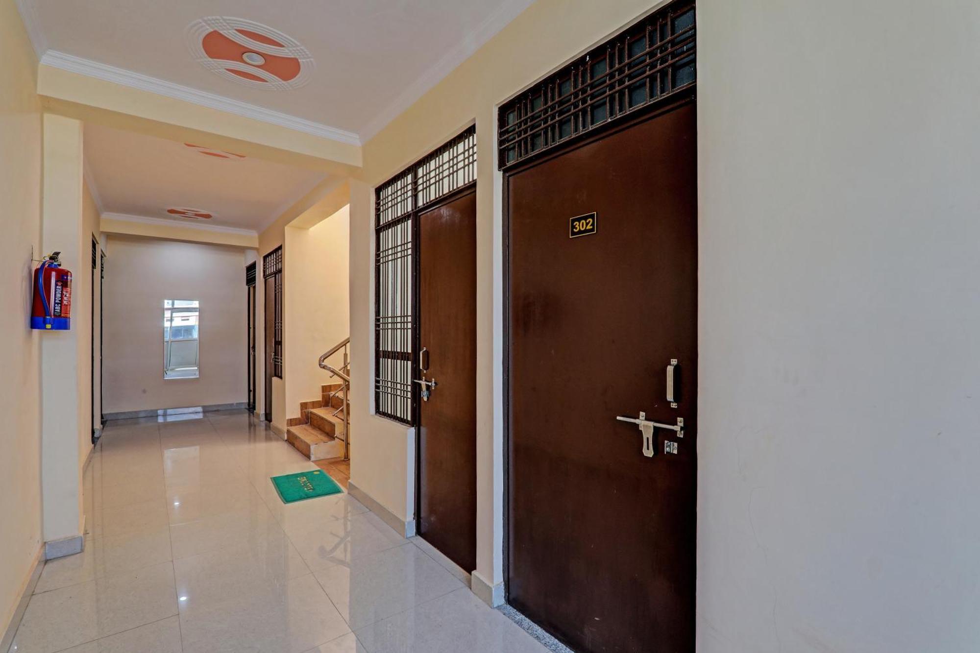 Super Hotel O Fort Inn Lucknow Exterior foto
