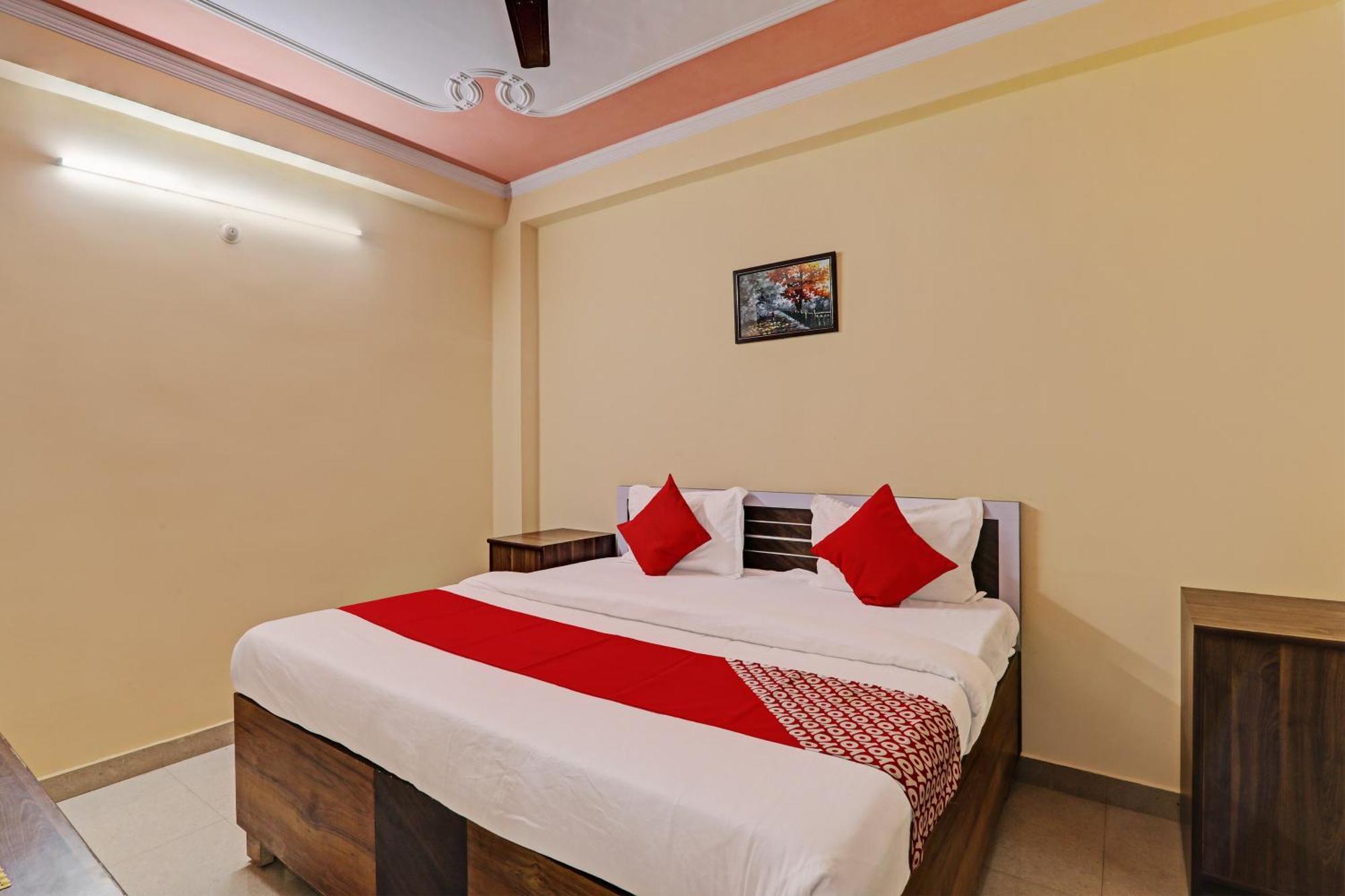 Super Hotel O Fort Inn Lucknow Exterior foto